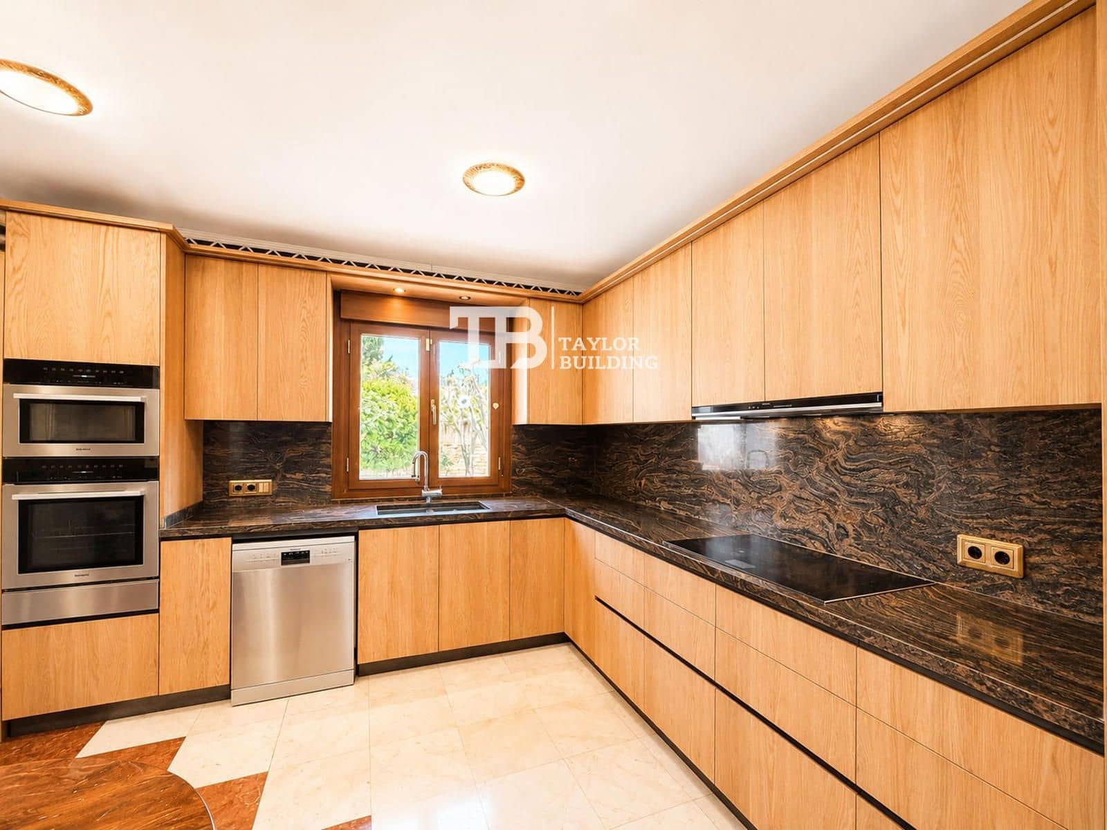 5 bedroom Villa for sale in El Toro / Port Adriano with pool garage - € 2,390,000 (Ref: 9867627)