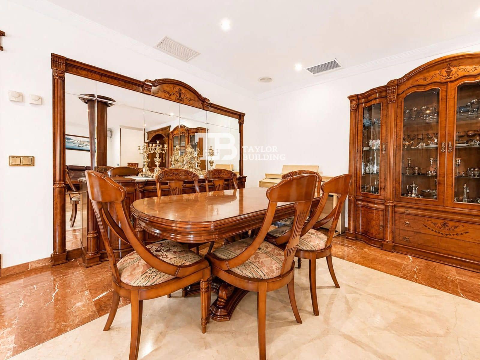 5 bedroom Villa for sale in El Toro / Port Adriano with pool garage - € 2,390,000 (Ref: 9867627)