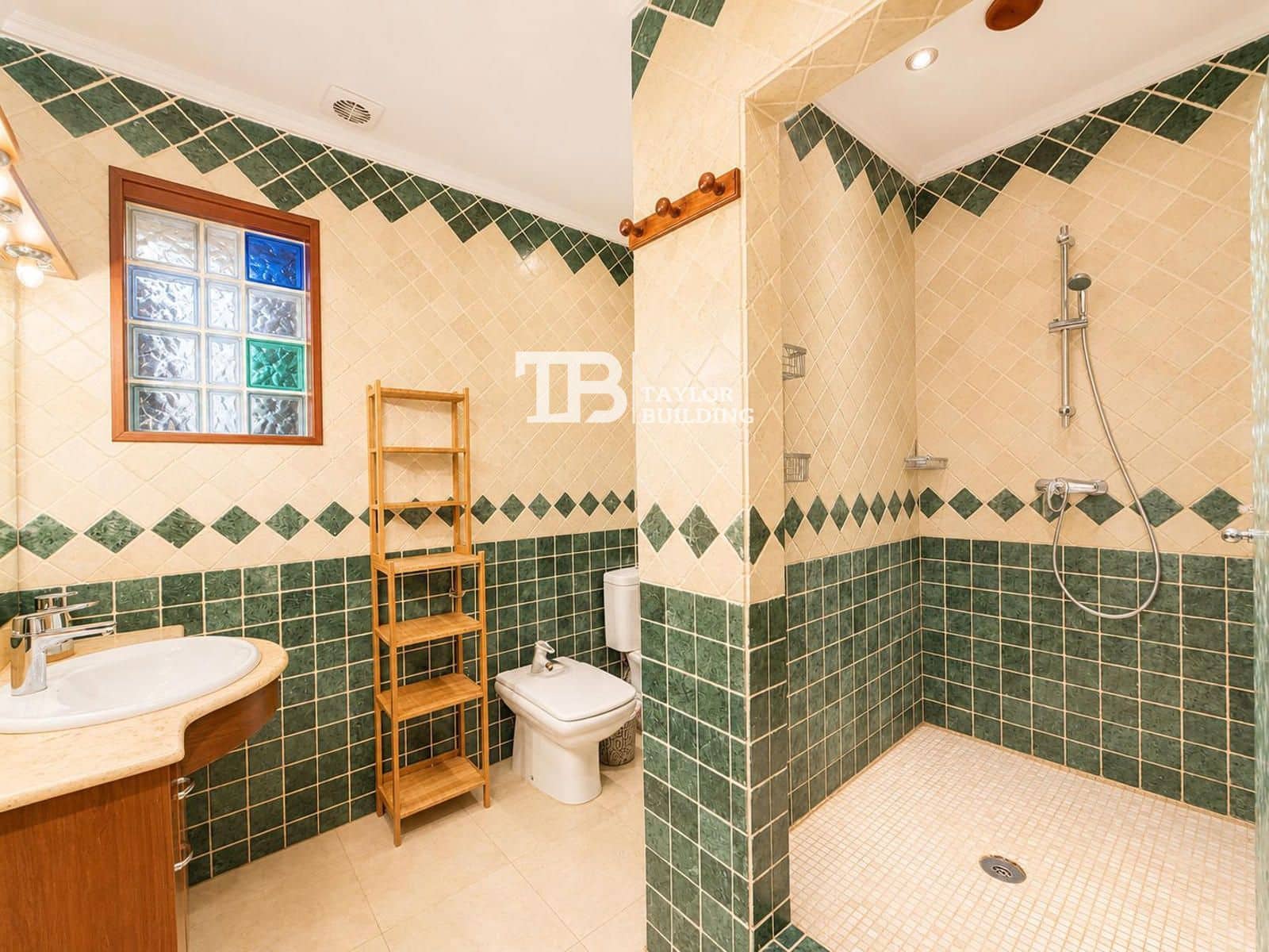 5 bedroom Villa for sale in El Toro / Port Adriano with pool garage - € 2,390,000 (Ref: 9867627)