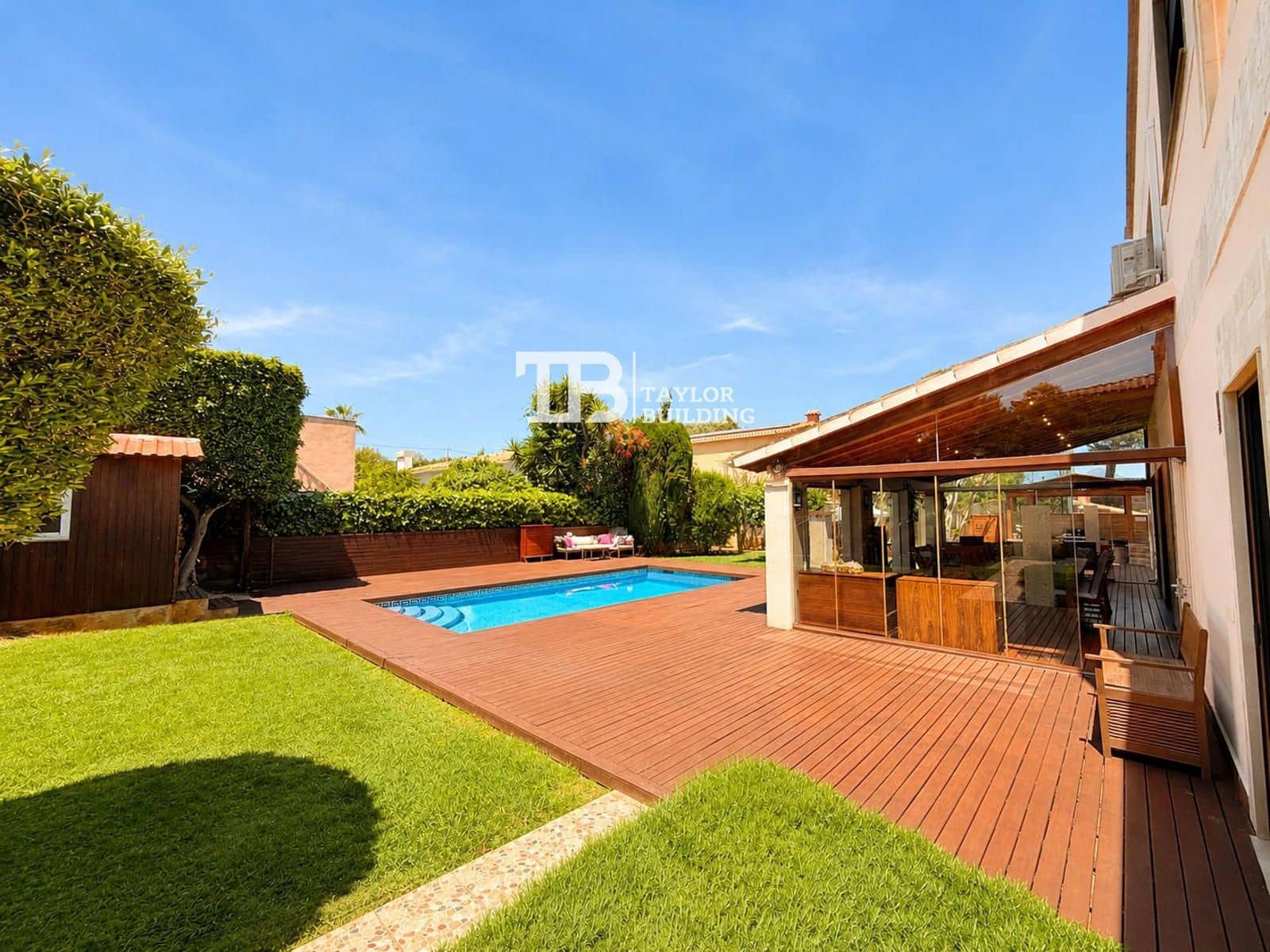 5 bedroom Villa for sale in El Toro / Port Adriano with pool garage - € 2,390,000 (Ref: 9867627)
