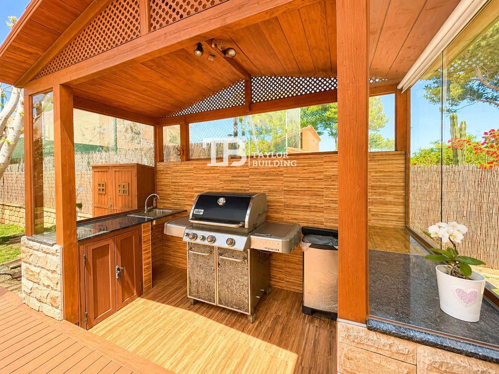 5 bedroom Villa for sale in El Toro / Port Adriano with pool garage - € 2,390,000 (Ref: 9867627)