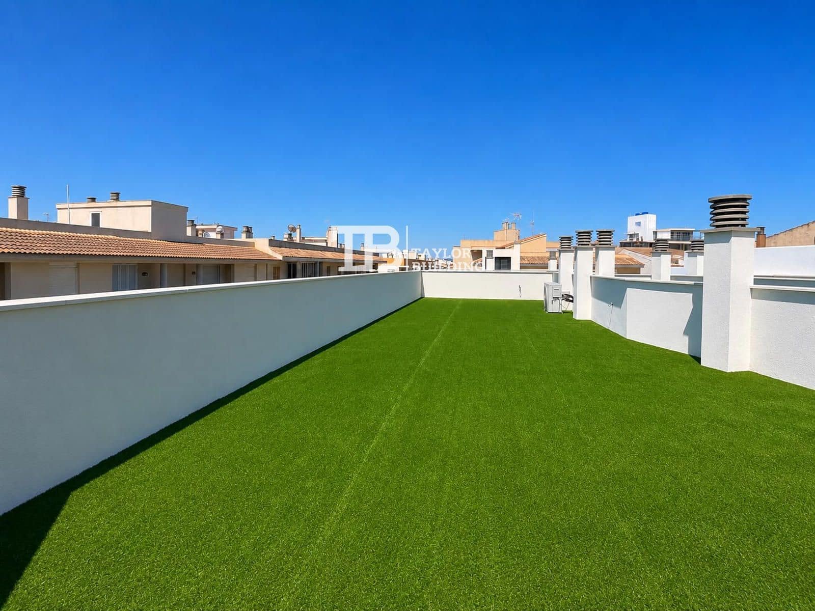 3 bedroom Townhouse for sale in Ses Salines with garage - € 880,000 (Ref: 9872781)