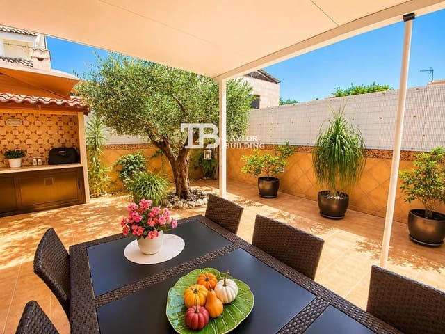 4 soveværelse Villa til salg i L'Olivera, Palma de Mallorca med garage - € 960.000 (Ref: 9875445)