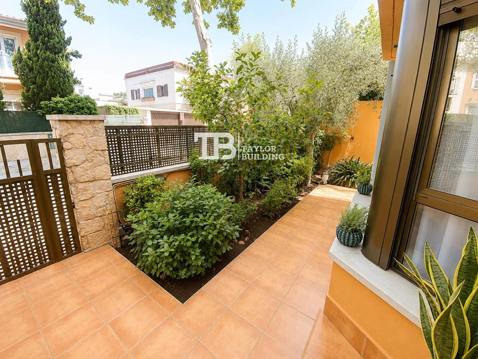 4 soveværelse Villa til salg i Palma de Mallorca med garage - € 960.000 (Ref: 9875445)