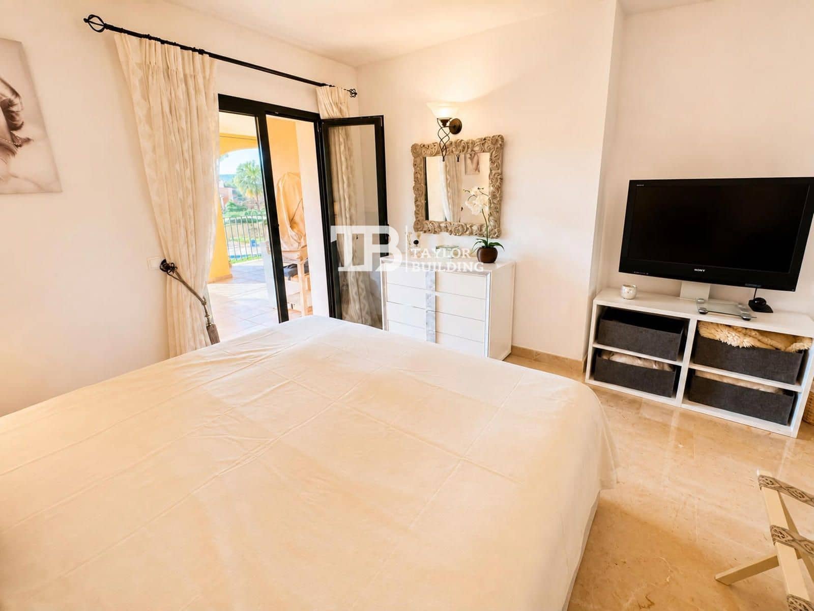 3 bedroom Flat for sale in El Toro / Port Adriano with pool garage - € 980,000 (Ref: 9889559)
