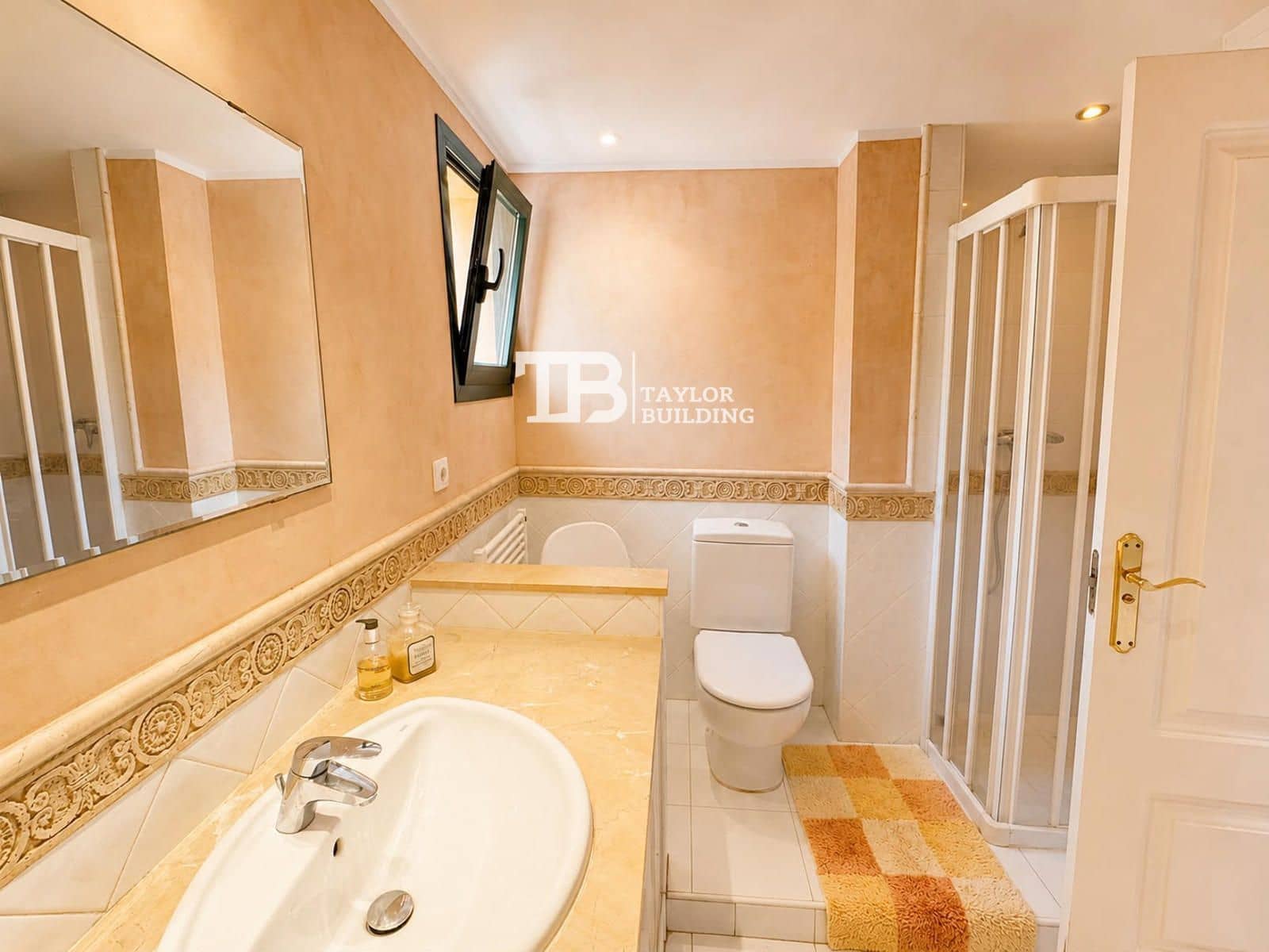 3 bedroom Flat for sale in El Toro / Port Adriano with pool garage - € 980,000 (Ref: 9889559)