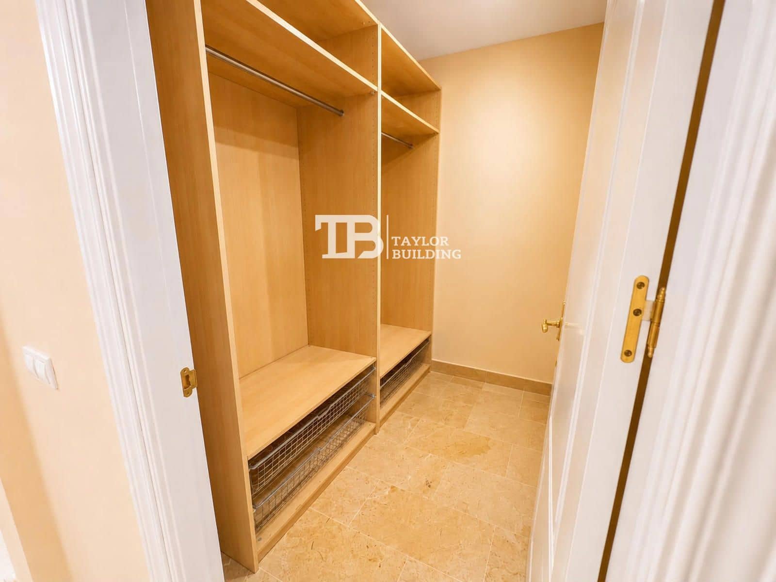 3 bedroom Flat for sale in El Toro / Port Adriano with pool garage - € 980,000 (Ref: 9889559)