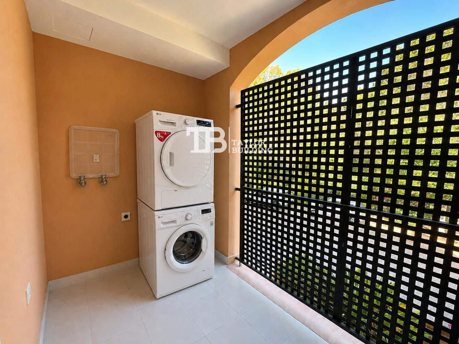 3 bedroom Flat for sale in El Toro / Port Adriano with pool garage - € 980,000 (Ref: 9889559)