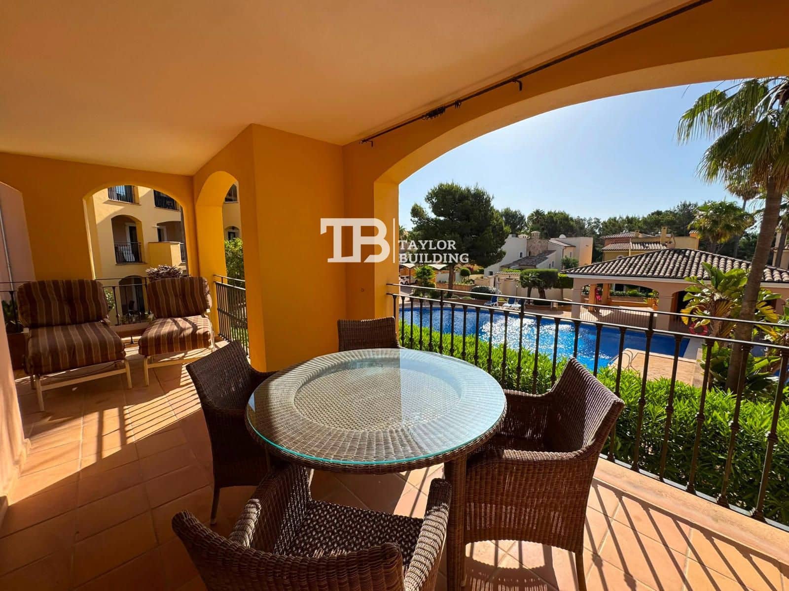 3 bedroom Flat for sale in El Toro / Port Adriano with pool garage - € 980,000 (Ref: 9889559)