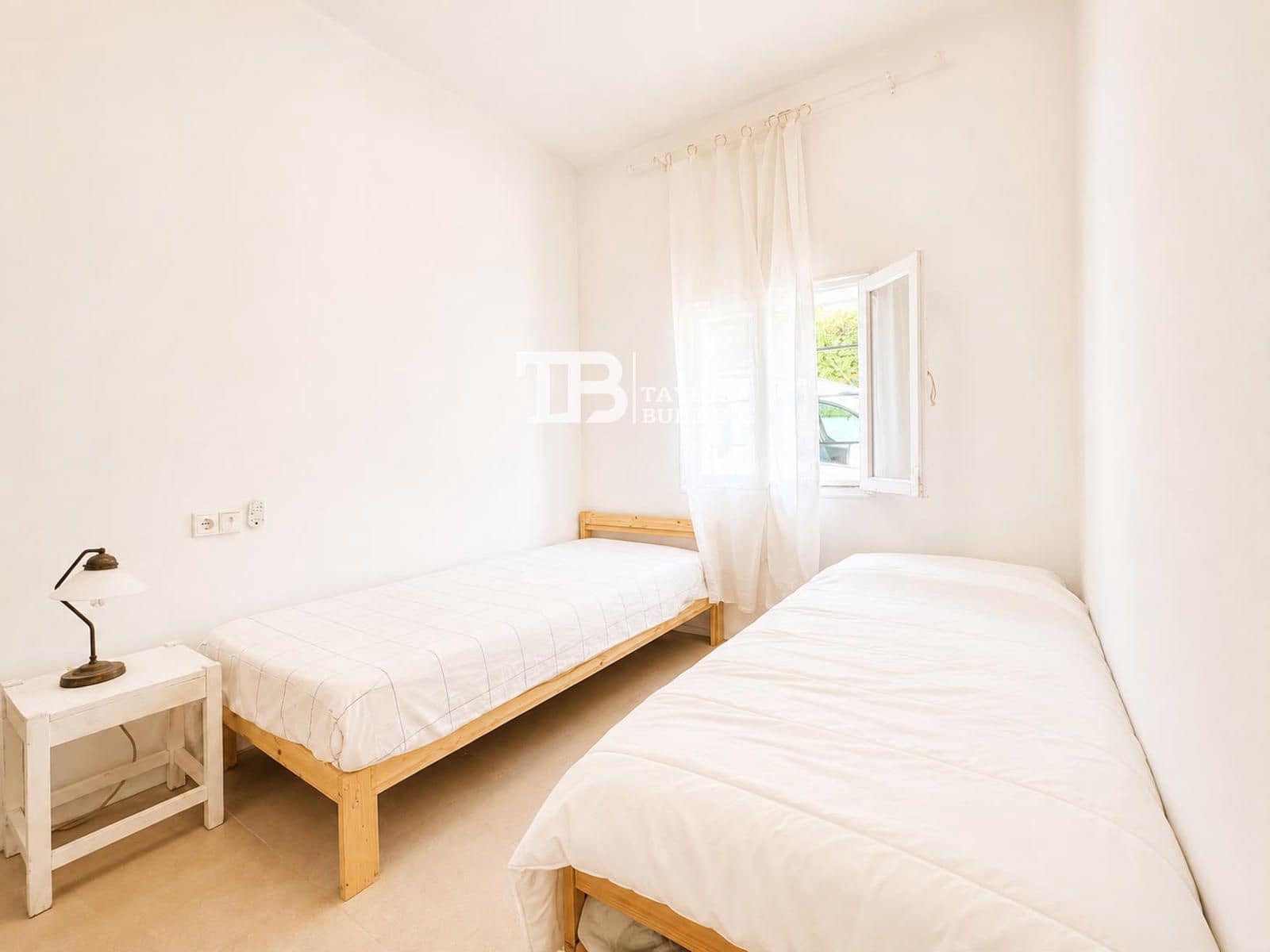 3 bedroom Flat for sale in Sant Llorenc des Cardassar - € 399,000 (Ref: 9893162)