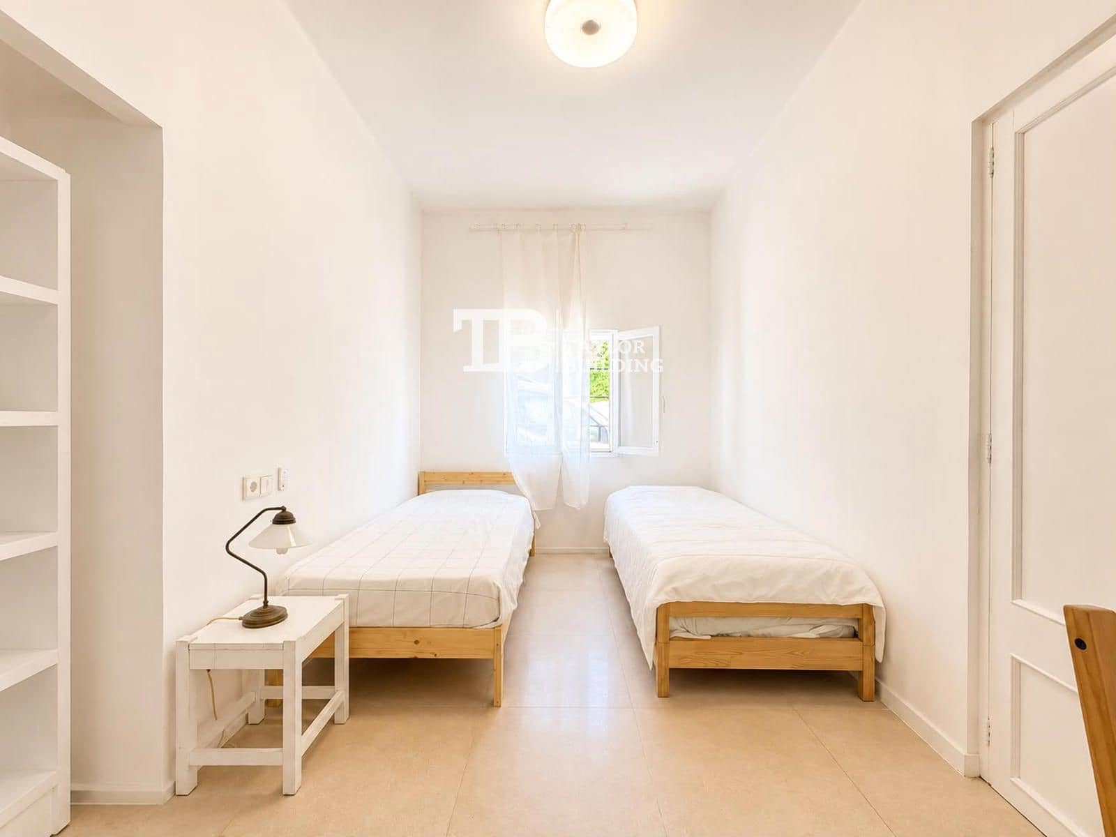 3 bedroom Flat for sale in Sant Llorenc des Cardassar - € 399,000 (Ref: 9893162)