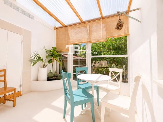 3 bedroom Villa for sale in Sant Llorenç des Cardassar - € 399,000 (Ref: 9893162)