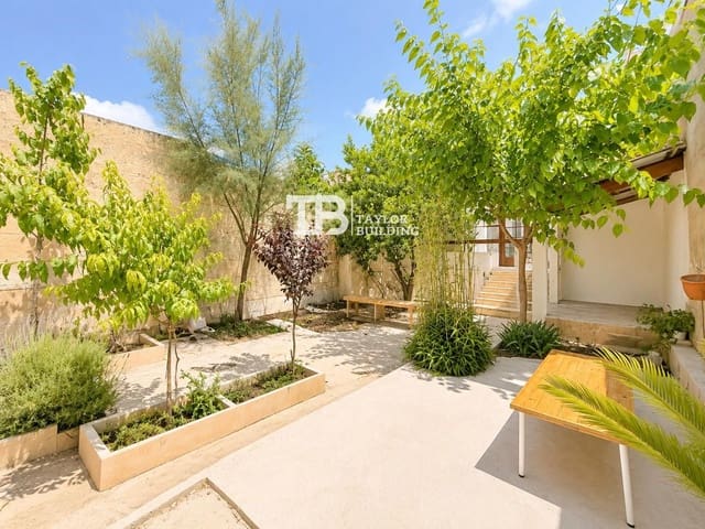 3 bedroom Villa for sale in Sant Llorenç des Cardassar - € 399,000 (Ref: 9893162)
