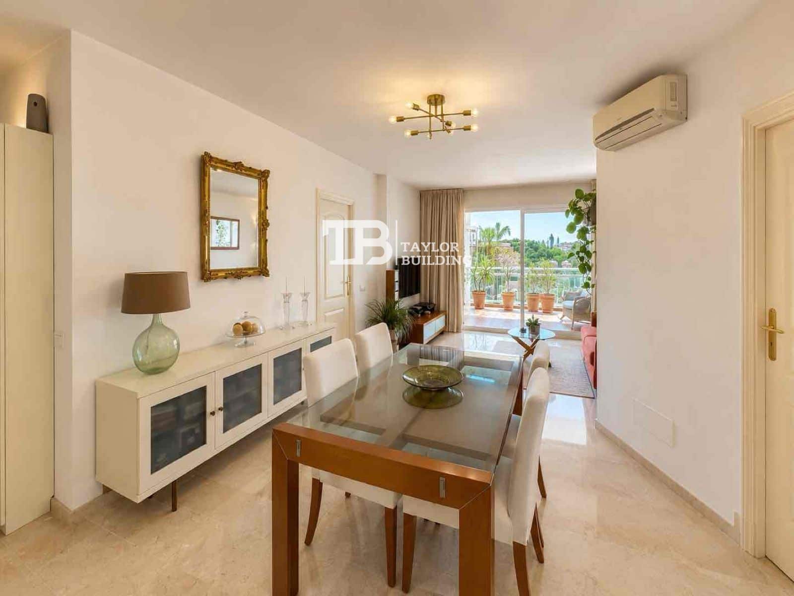 3 slaapkamer Flat te koop in Maioris Decima met zwembad garage - € 569.000 (Ref: 9900706)