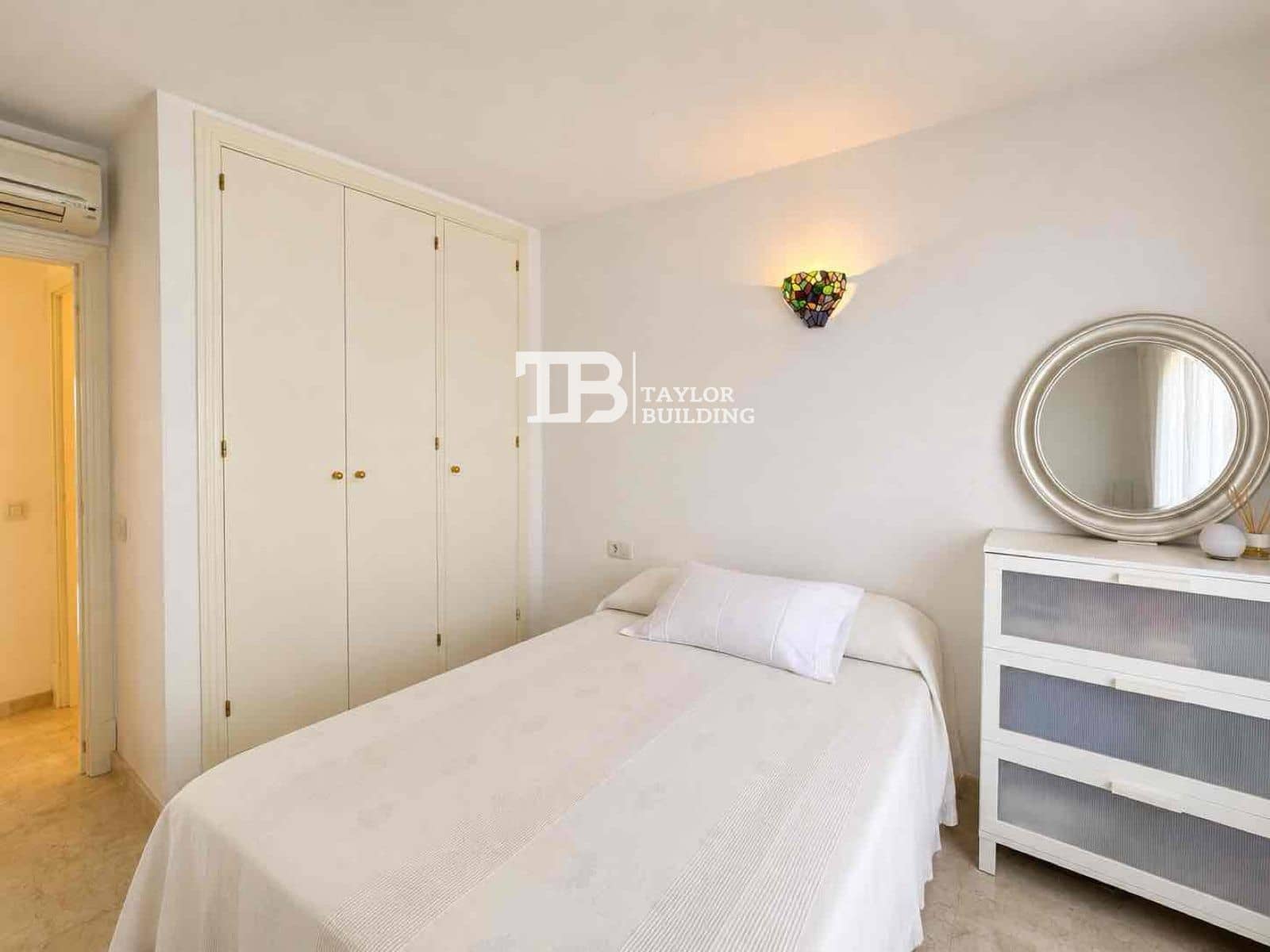 3 slaapkamer Flat te koop in Maioris Decima met zwembad garage - € 569.000 (Ref: 9900706)