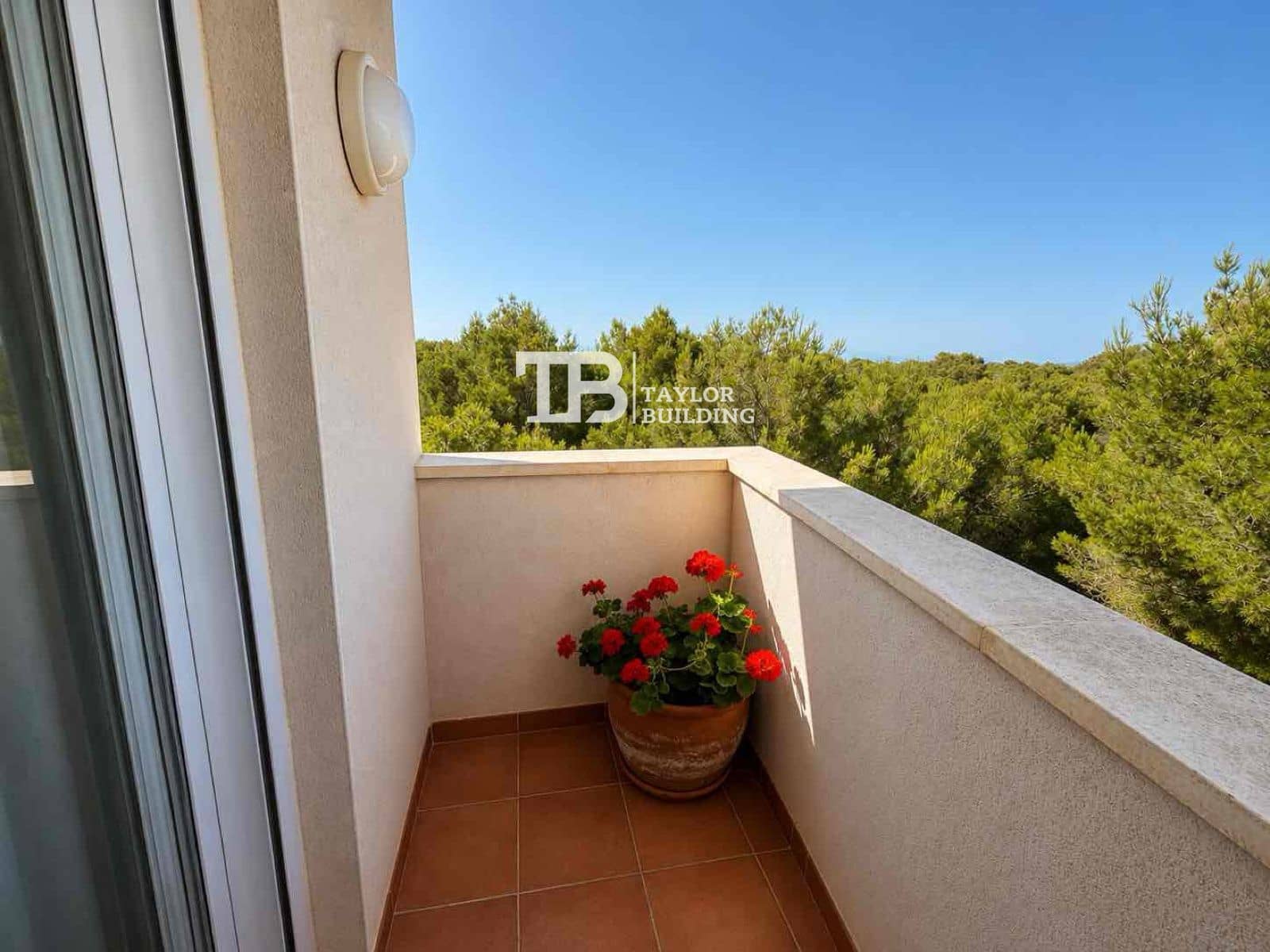 3 slaapkamer Flat te koop in Maioris Decima met zwembad garage - € 569.000 (Ref: 9900706)