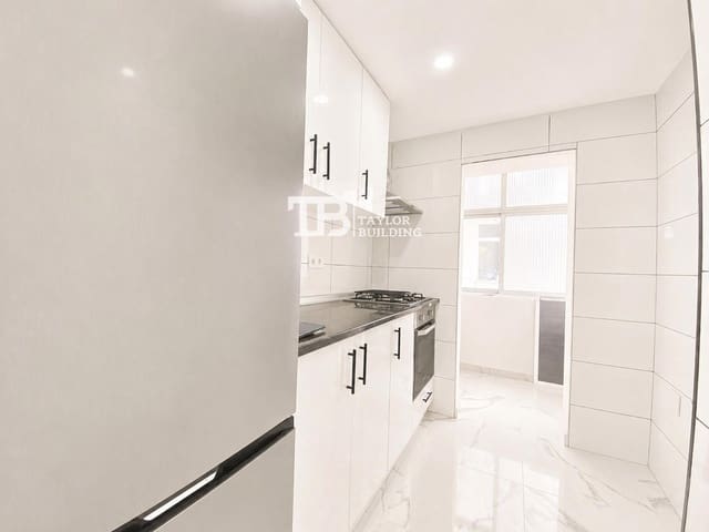 Piso de 2 habitaciones en Son Gotleu, Palma de Mallorca en venta - 215.000 € (Ref: 9905138)