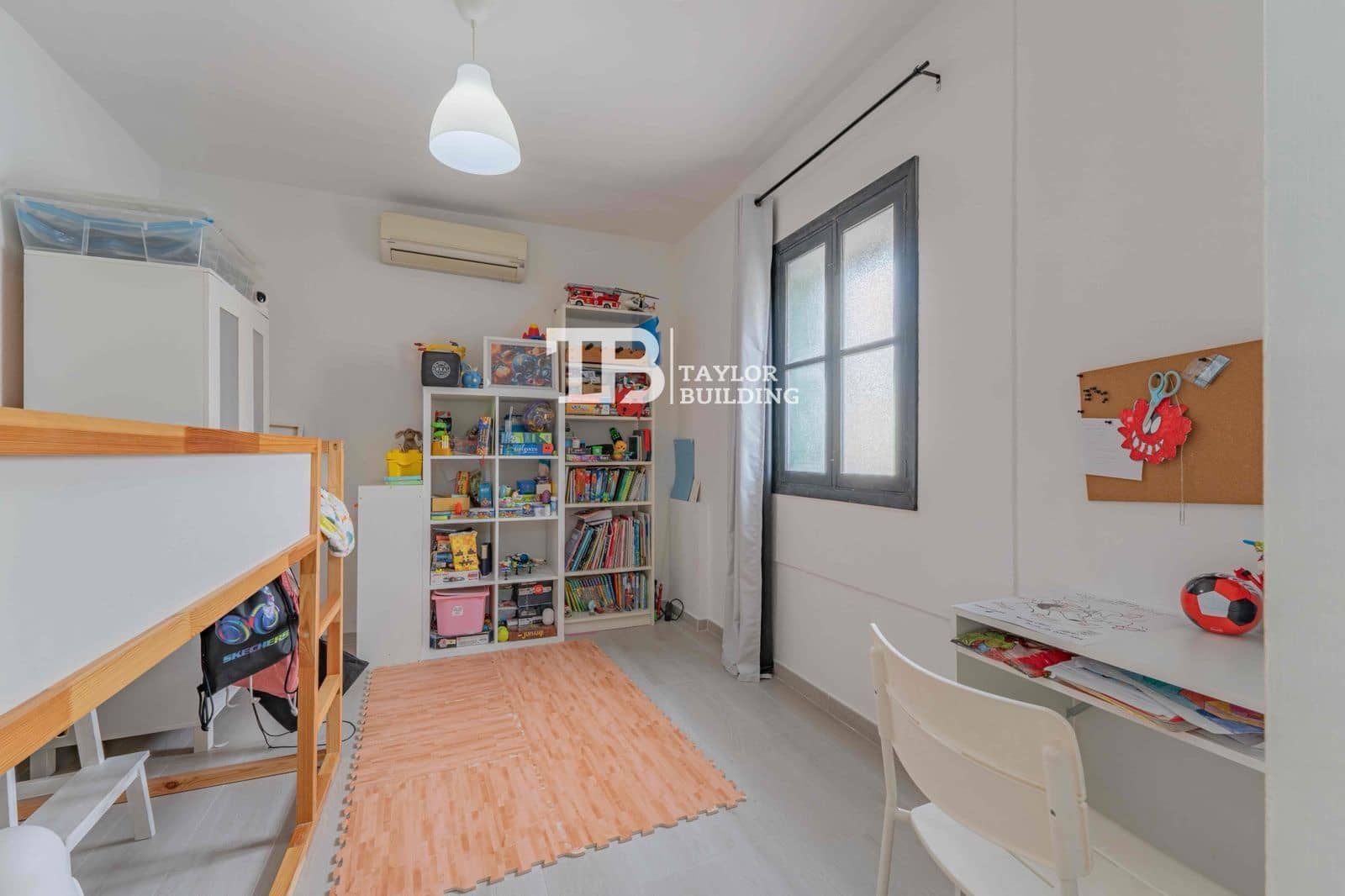 3 bedroom Villa for sale in Palma de Mallorca - € 455,000 (Ref: 9909010)