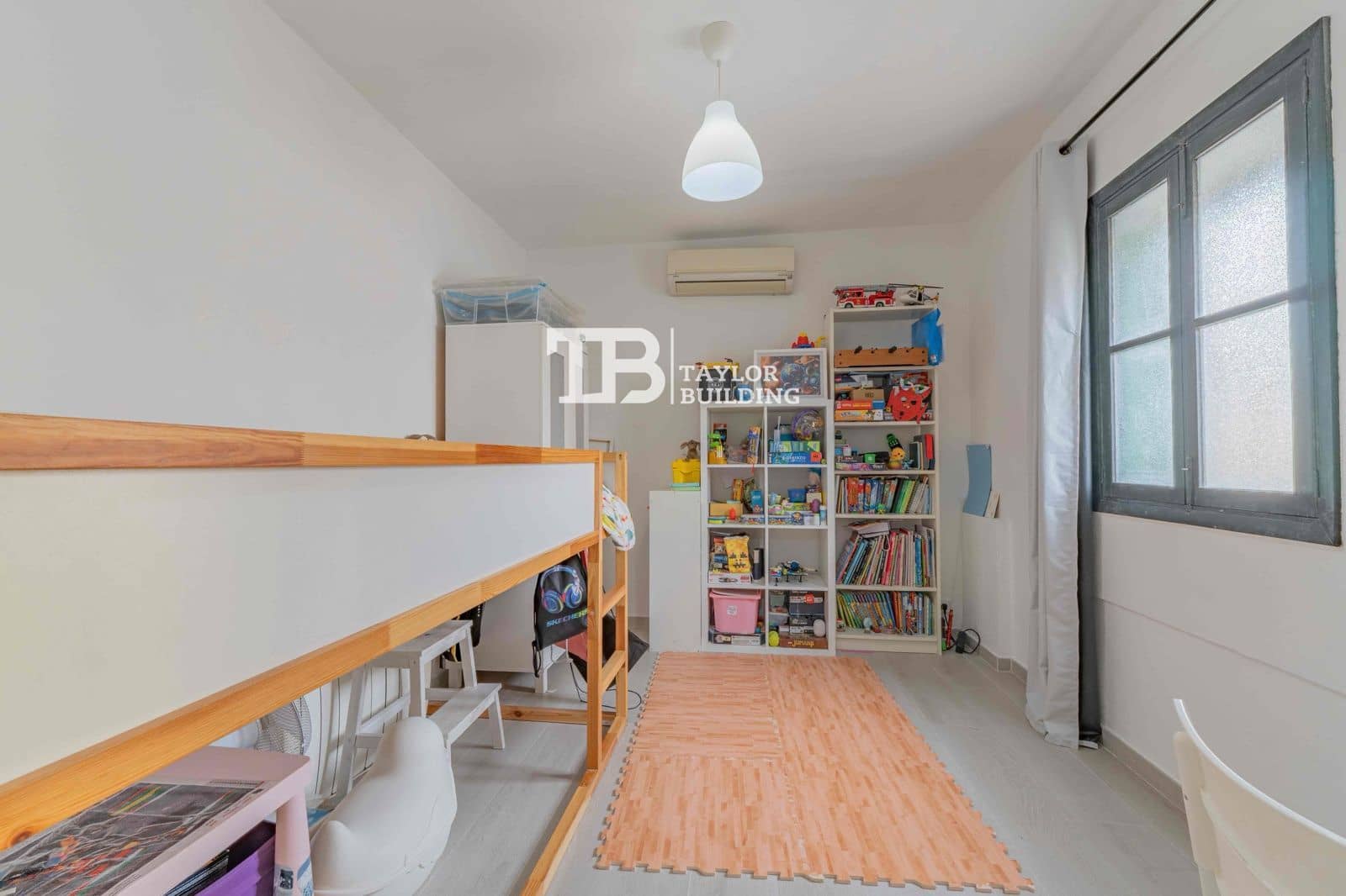 3 bedroom Villa for sale in Palma de Mallorca - € 455,000 (Ref: 9909010)