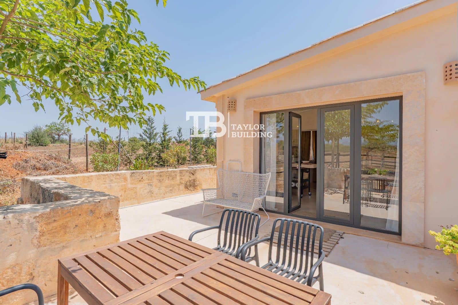 6 bedroom Villa for sale in Sencelles with pool garage - € 1,550,000 (Ref: 9925027)