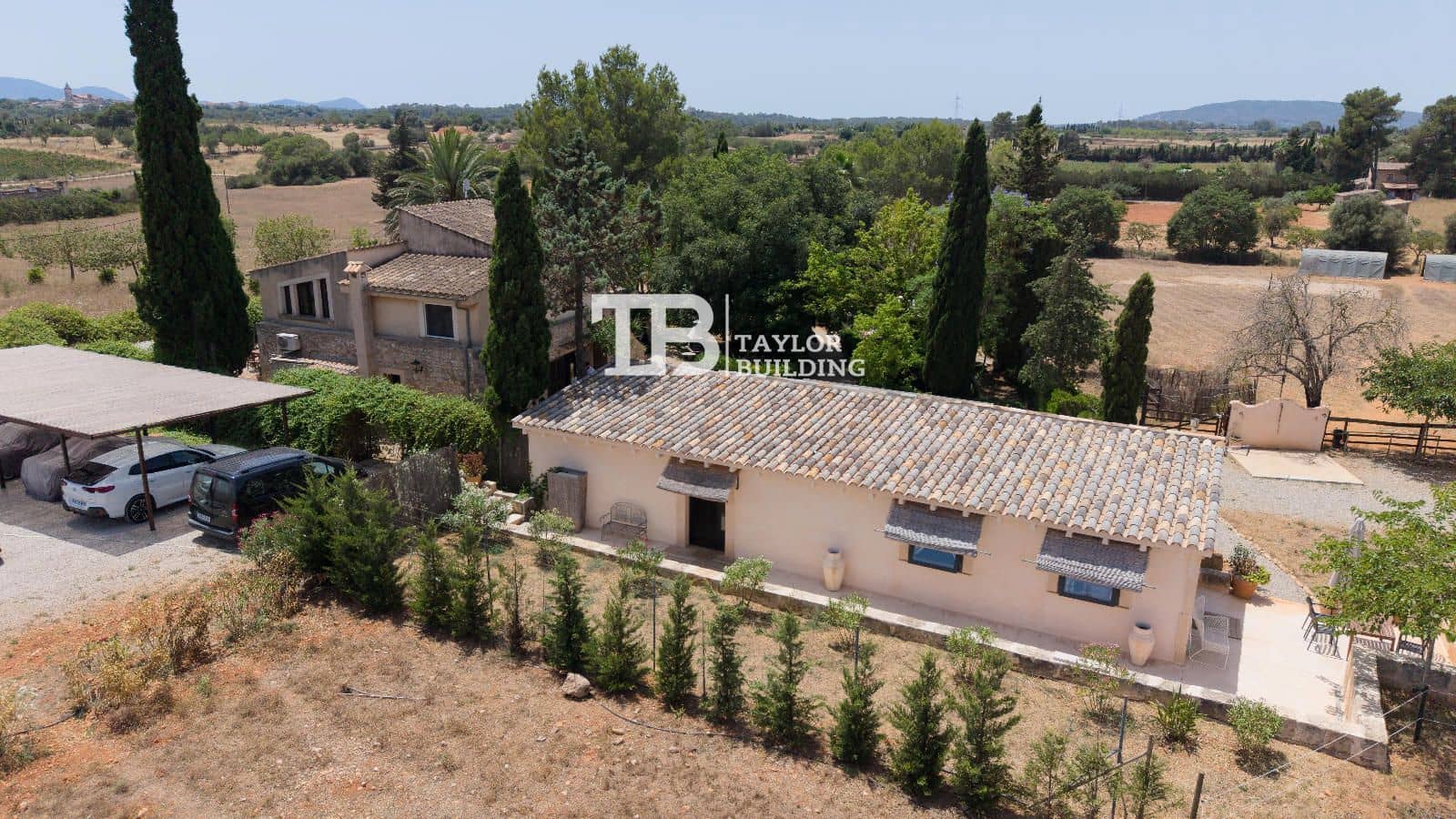 6 bedroom Villa for sale in Sencelles with pool garage - € 1,550,000 (Ref: 9925027)