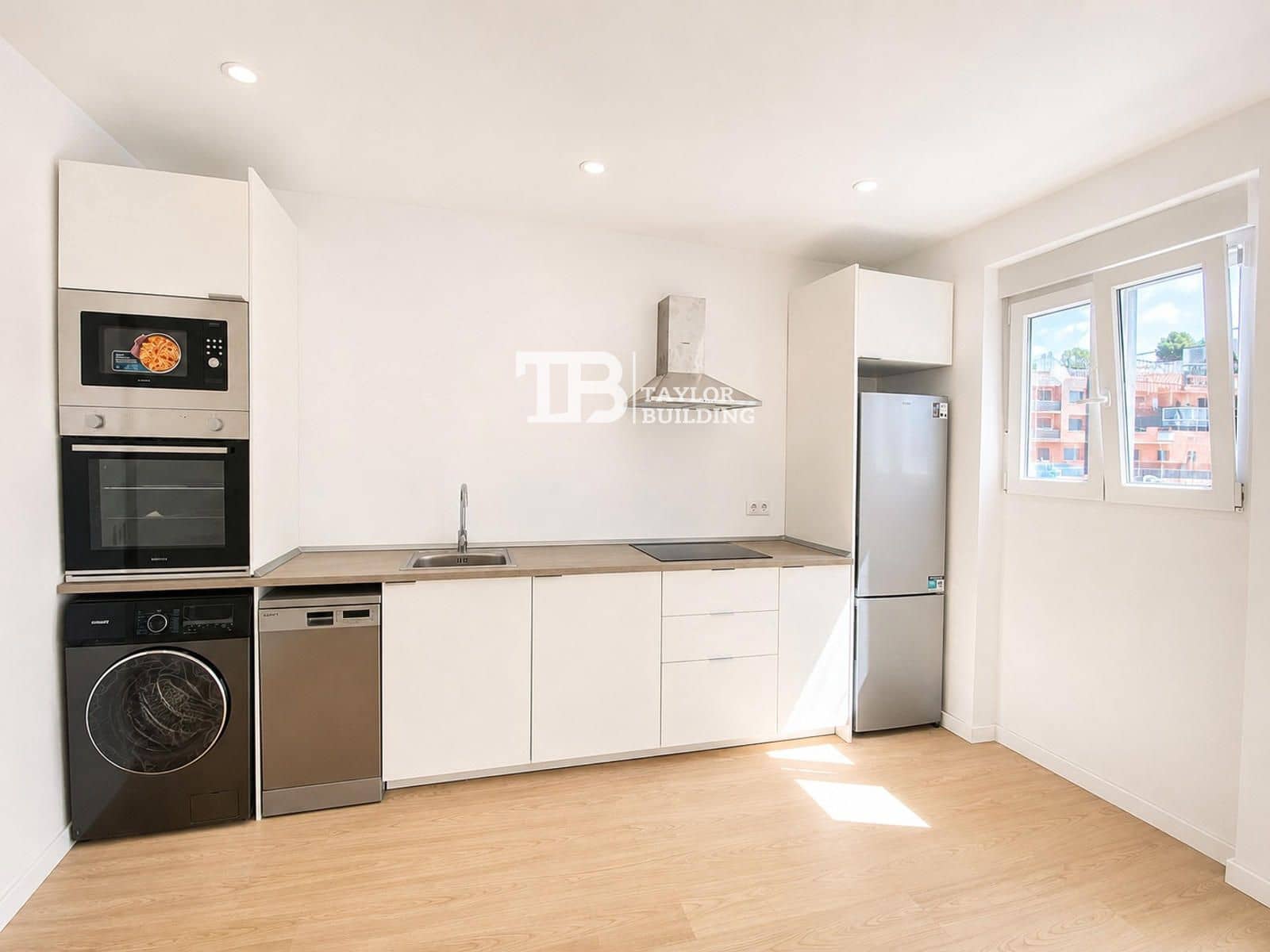 2 bedroom Flat for sale in Llucmajor - € 235,000 (Ref: 9932238)