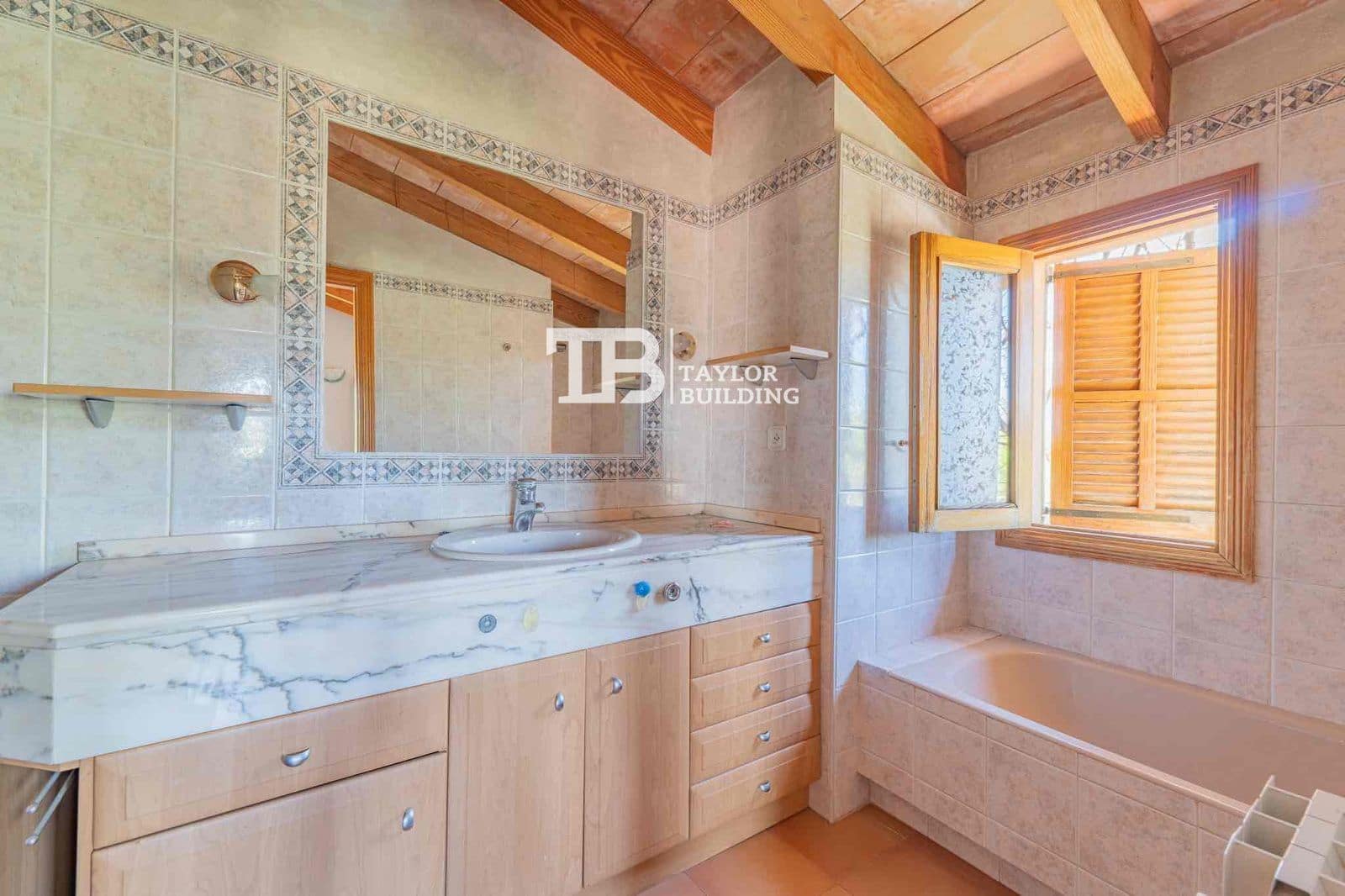 5 sypialnia Willa na sprzedaż w Es Garrovers z basenem garażem - 1 890 000 € (Ref: 9946769)