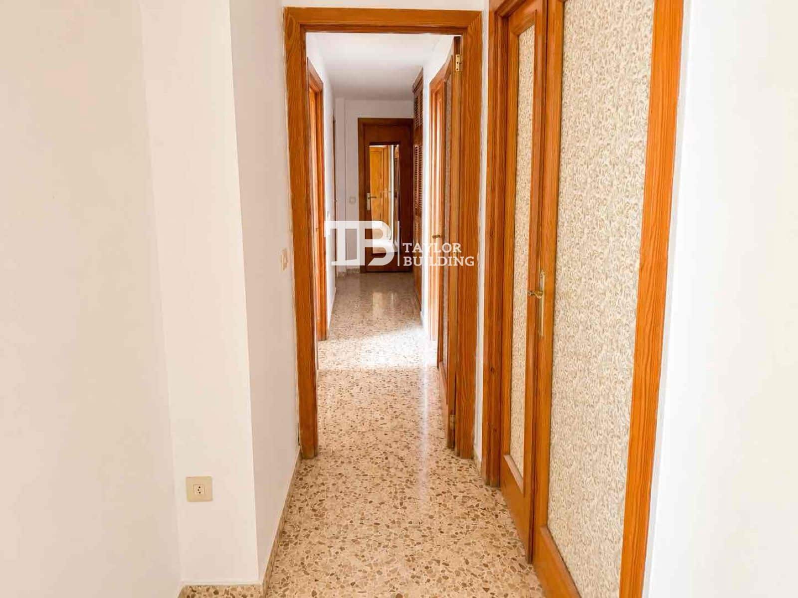 3 quarto Apartamento para venda em Palma de Mallorca - 410 000 € (Ref: 9948948)