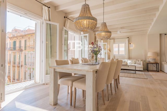 5 slaapkamer Villa te koop in El Mercat, Palma de Mallorca met zwembad garage - € 4.500.000 (Ref: 9964237)