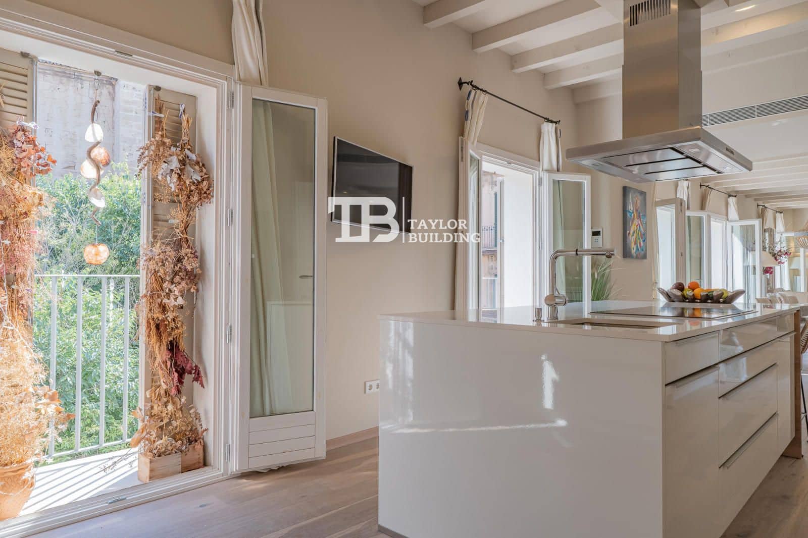 5 slaapkamer Villa te koop in Palma de Mallorca met zwembad garage - € 4.500.000 (Ref: 9964237)