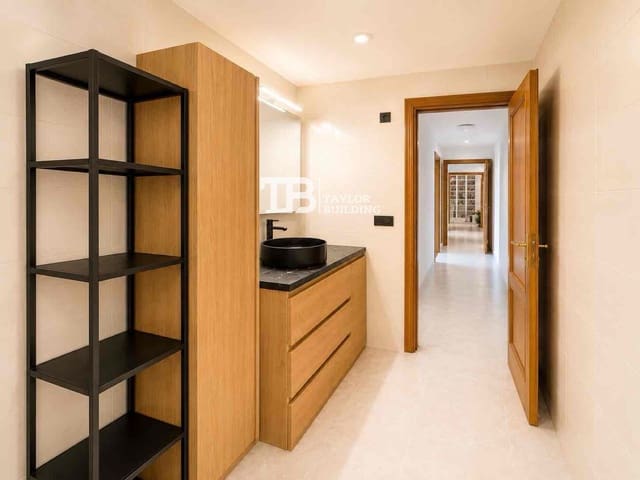 3 soveværelse Lejlighed til salg i Palma de Mallorca - € 330.000 (Ref: 9965507)