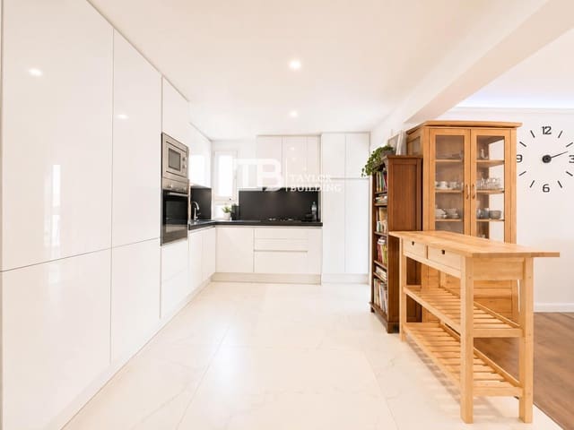 3 soverom Leilighet til salgs i Santa Ponsa, Calvià med garasje - € 465 000 (Ref: 9974585)