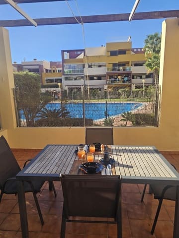 Apartamento de 2 habitaciones en Punta Prima, Orihuela en venta con piscina - 199.900 € (Ref: 10000469)