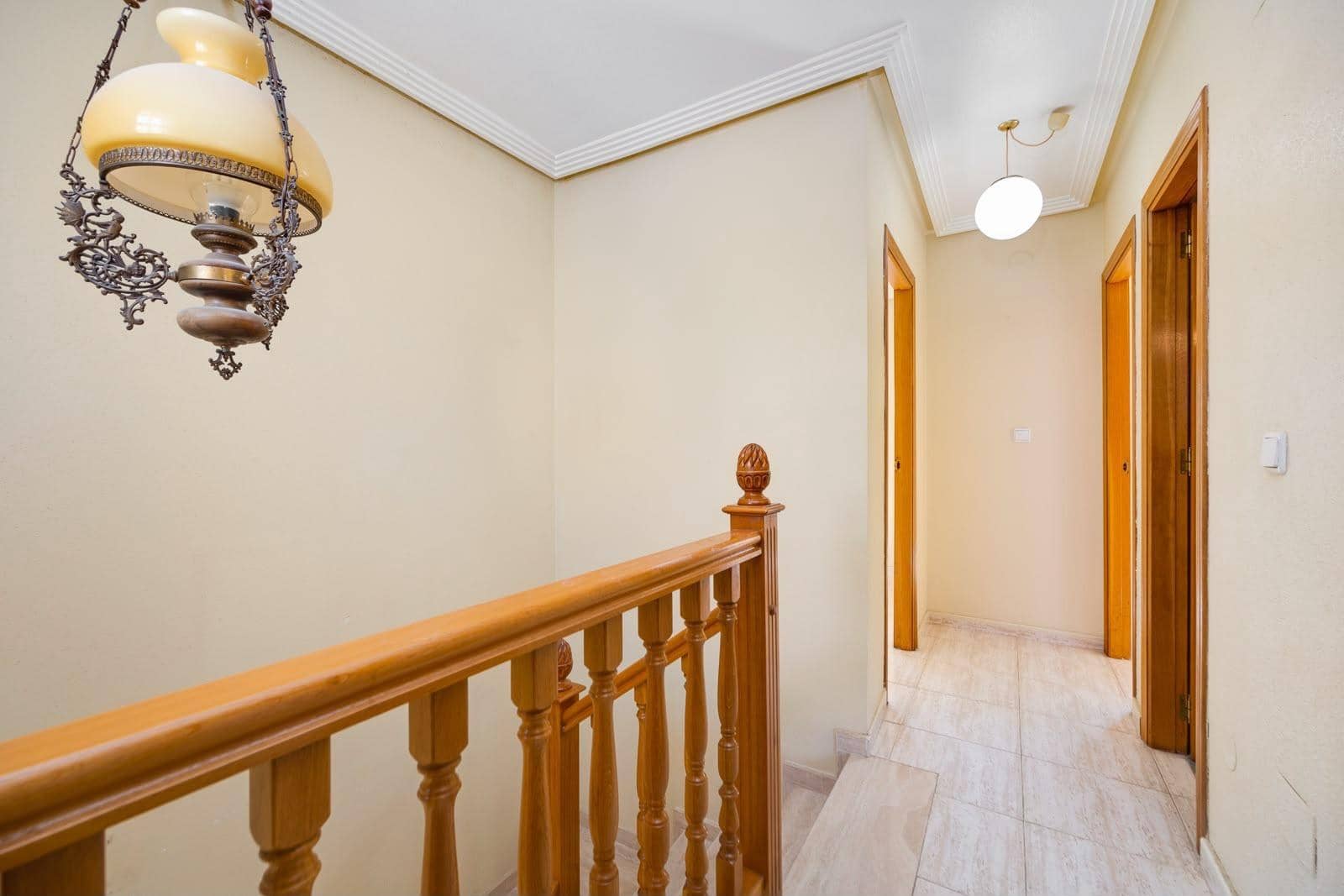 4 bedroom Villa for sale in Aguas Nuevas with pool garage - € 289,000 (Ref: 10004111)