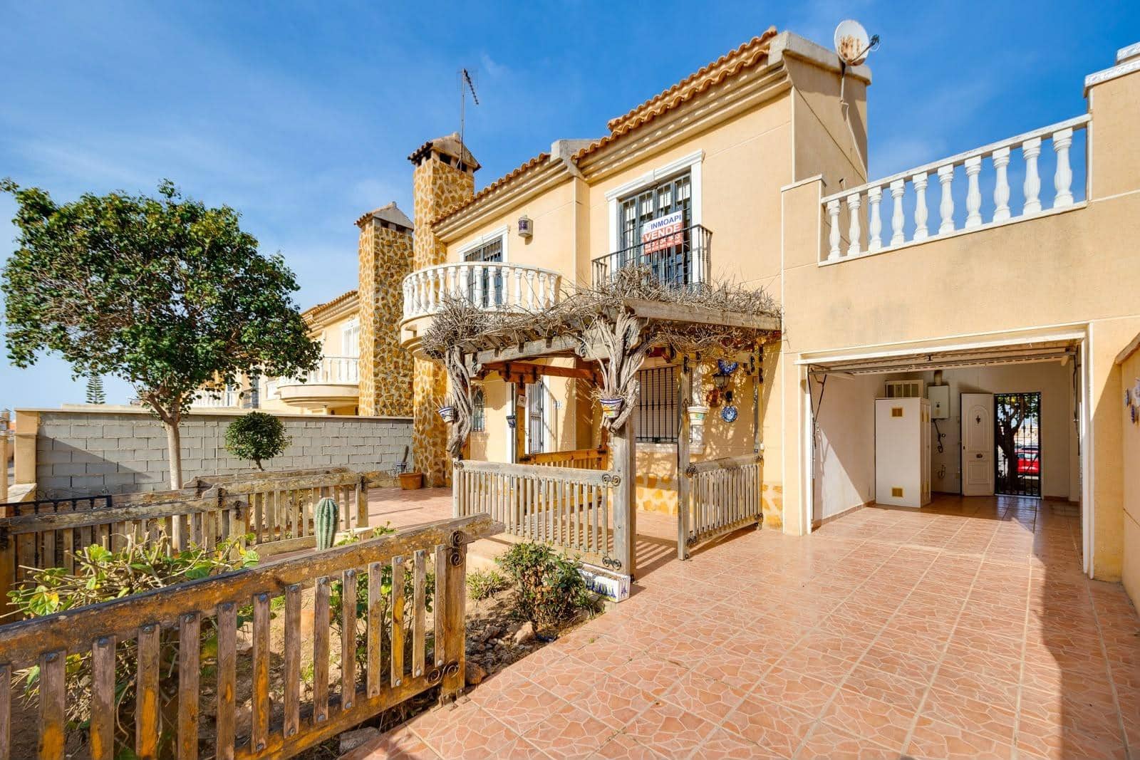 4 bedroom Villa for sale in Aguas Nuevas with pool garage - € 289,000 (Ref: 10004111)