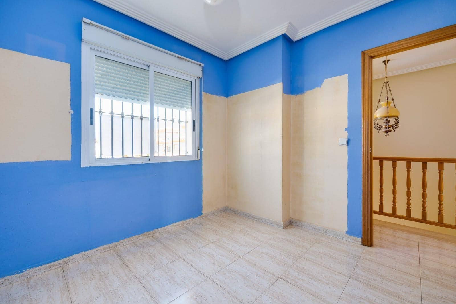 4 bedroom Villa for sale in Aguas Nuevas with pool garage - € 289,000 (Ref: 10004111)