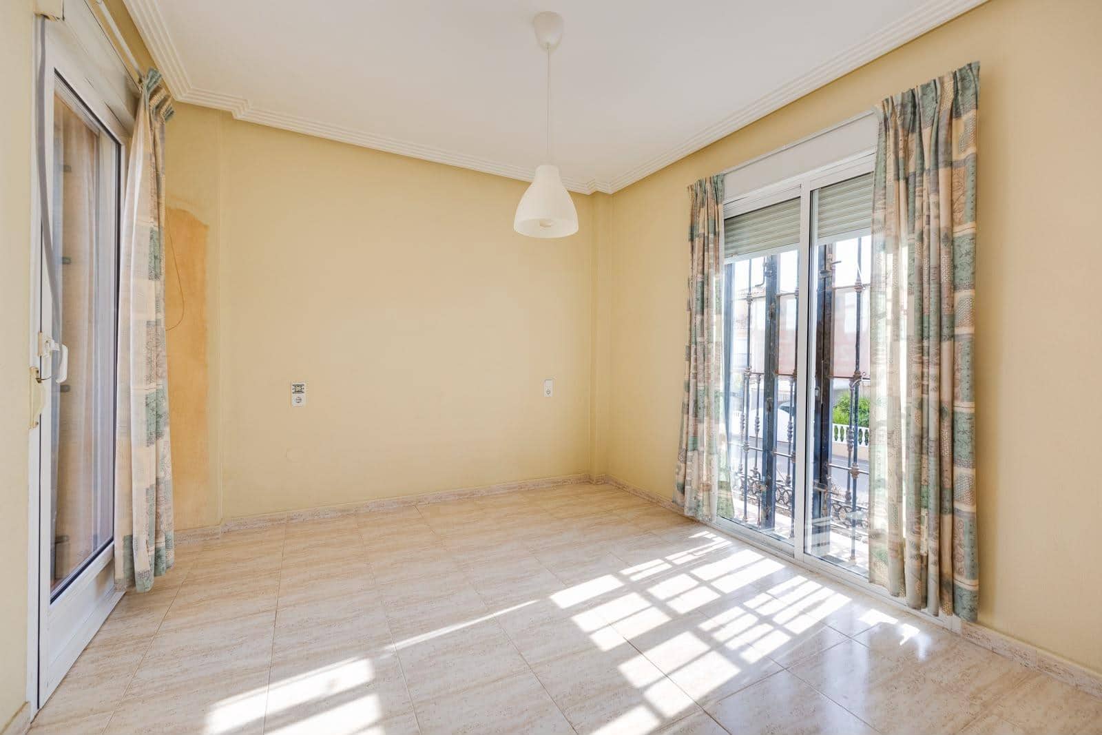 4 bedroom Villa for sale in Aguas Nuevas with pool garage - € 289,000 (Ref: 10004111)