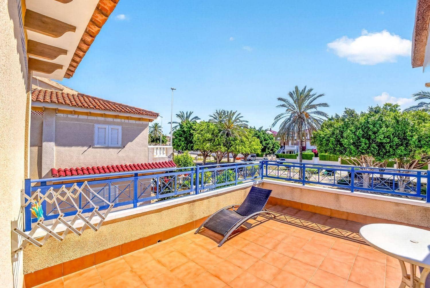 3 soverom Villa til salgs i Orihuela Costa med svømmebasseng - € 265 000 (Ref: 10006597)