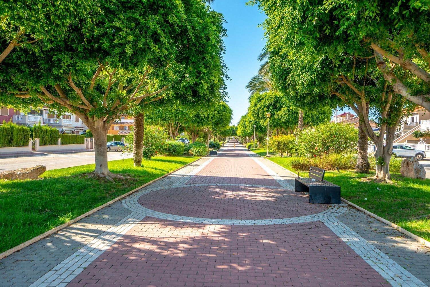 3 soverom Villa til salgs i Orihuela Costa med svømmebasseng - € 265 000 (Ref: 10006597)