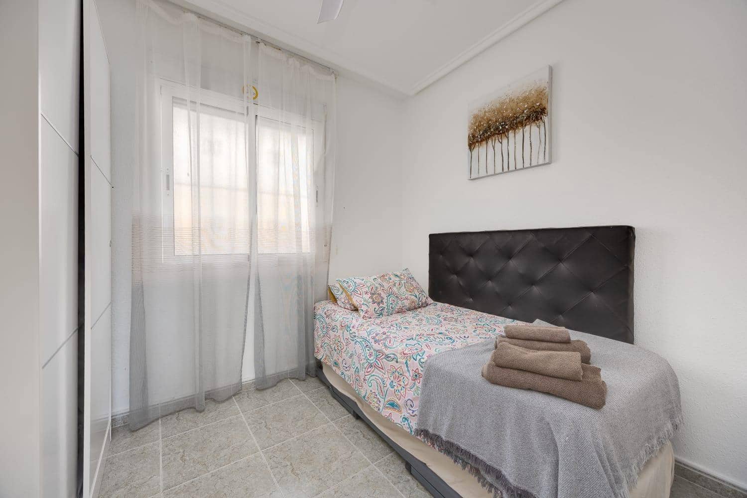 2 sypialnia Apartament na sprzedaż w Torrevieja z basenem - 143 000 € (Ref: 10007454)