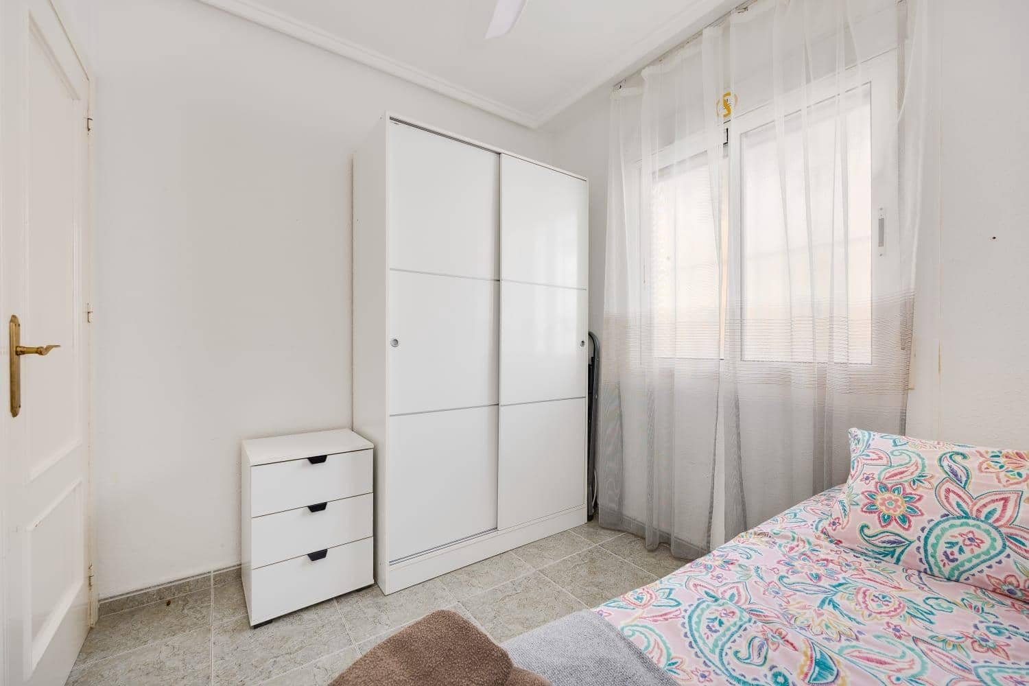 2 sypialnia Apartament na sprzedaż w Torrevieja z basenem - 143 000 € (Ref: 10007454)