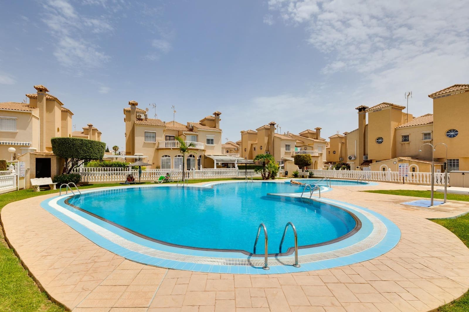 2 slaapkamer Villa te koop in Playa Flamenca - € 215.000 (Ref: 10011608)