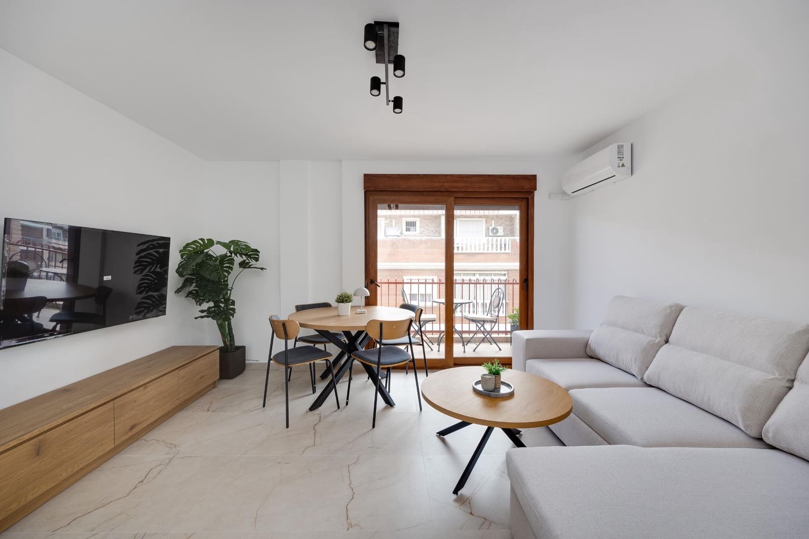 3 soverom Penthouse til salgs i Torrevieja - € 225 000 (Ref: 10011610)