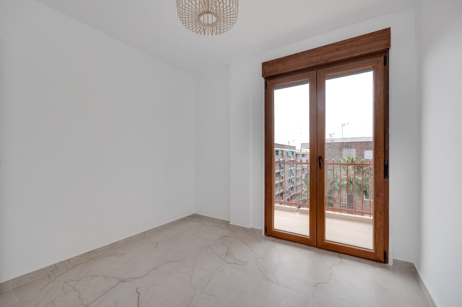 3 soverom Penthouse til salgs i Torrevieja - € 225 000 (Ref: 10011610)