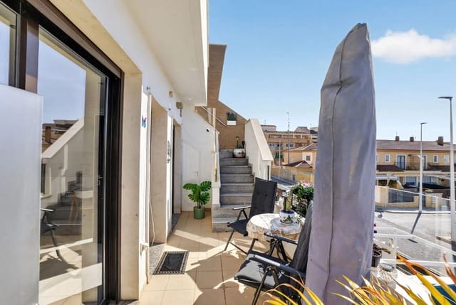Ático de 2 habitaciones en Torre de la Horadada, Pilar de la Horadada en venta con piscina - 285.000 € (Ref: 10011611)