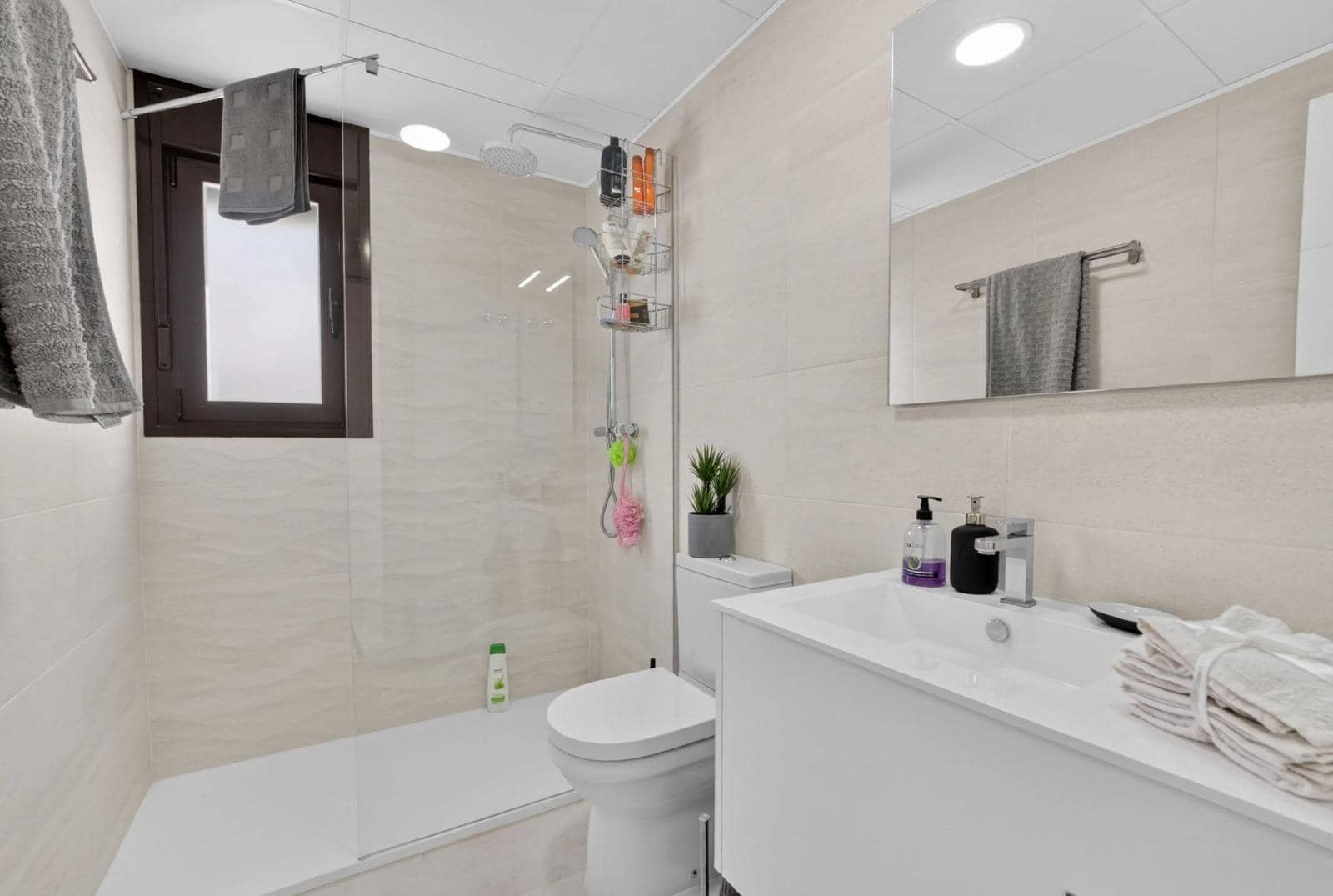 Ático de 2 habitaciones en Torre de la Horadada en venta con piscina - 285.000 € (Ref: 10011611)