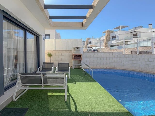3 slaapkamer Halfvrijstaande villa te koop in Orihuela Costa, Orihuela met zwembad - € 289.900 (Ref: 10013317)
