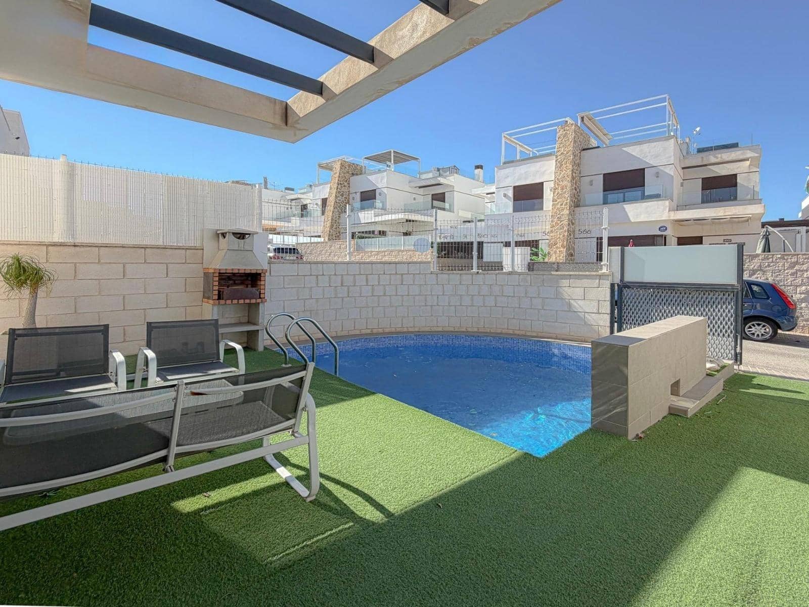 3 Zimmer Doppelhaus zu verkaufen in Orihuela Costa mit Pool - 289.900 € (Ref: 10013317)