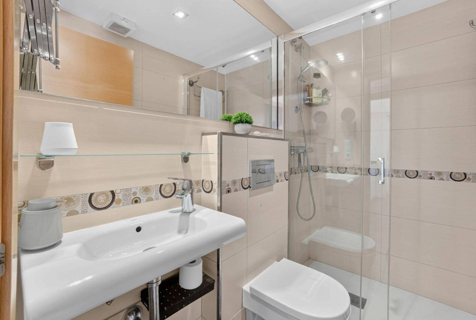 2 bedroom Penthouse for sale in Torrevieja - € 299,000 (Ref: 10015766)