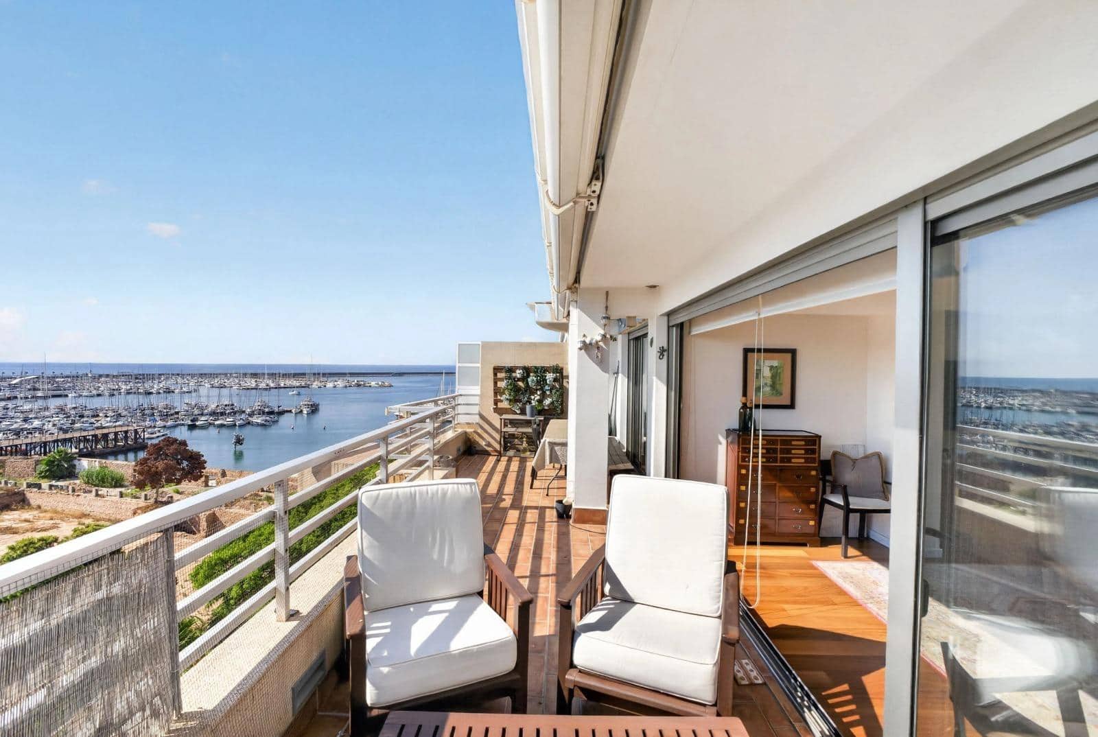 2 bedroom Penthouse for sale in Torrevieja - € 299,000 (Ref: 10015766)